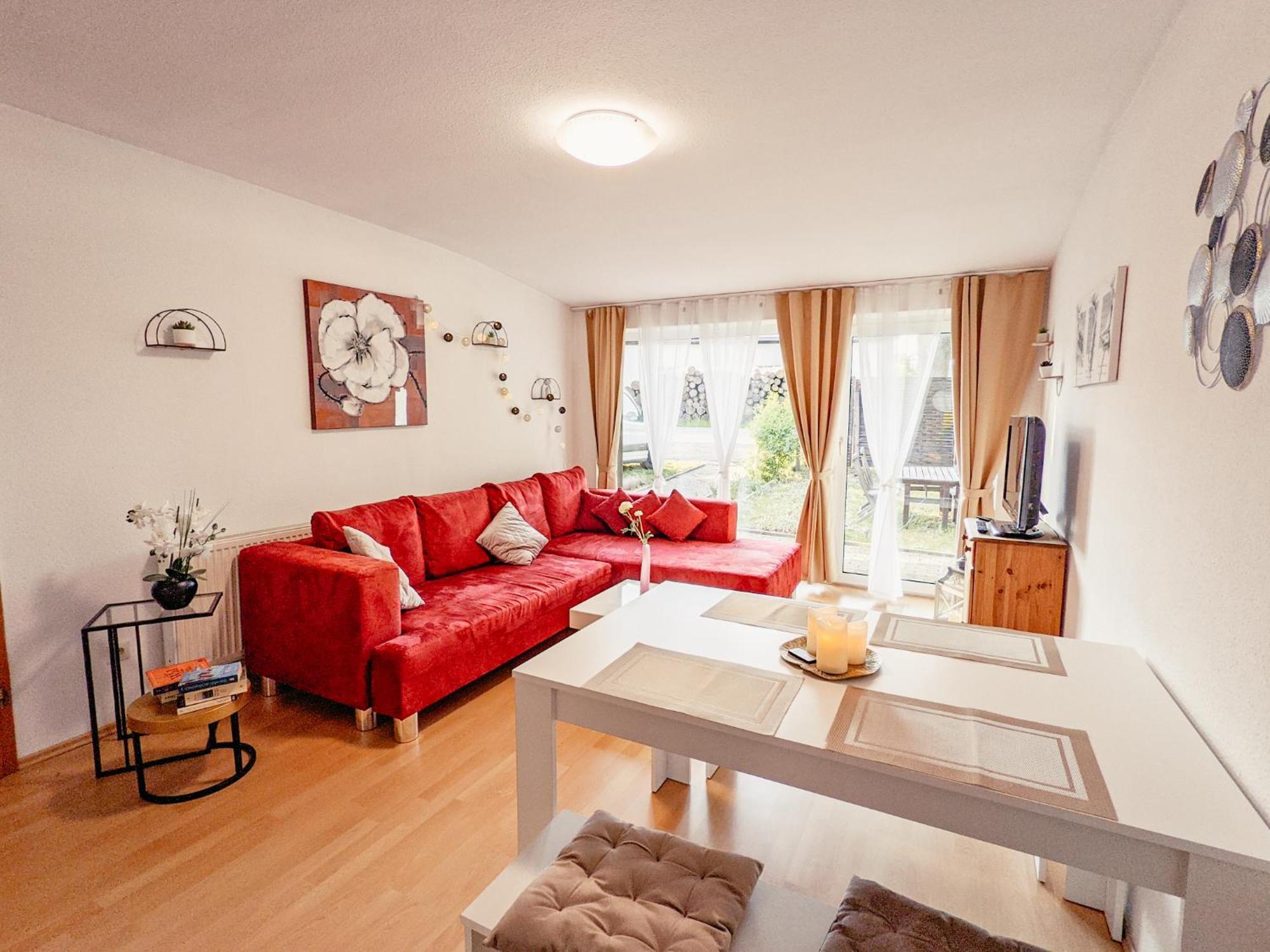 W5 - Urlaubsmagie - Wohnung Mit Grill, Terrasse & Pool Lichtenhain  Buitenkant foto
